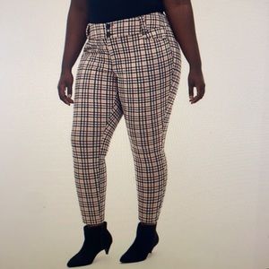 TORRID size 24 Skinny Ponte Pant